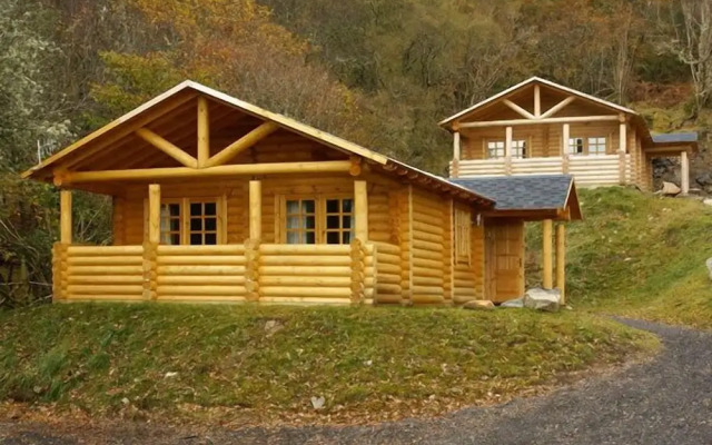 BCC Loch Ness Log Cabins