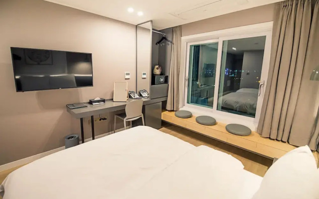 Doo Hotel & Guesthouse - Hostel