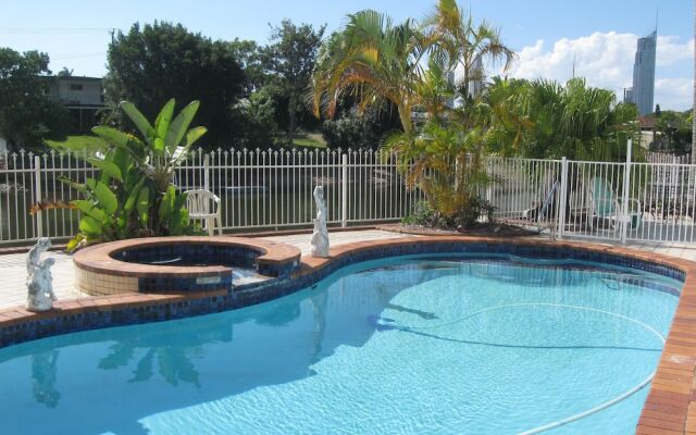 Waterfront Home Stay