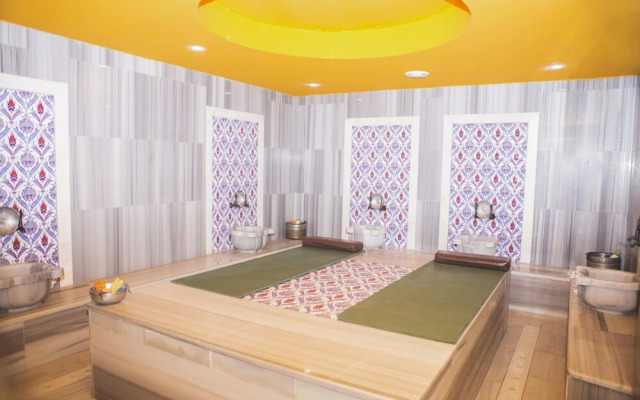 Grand Midyat Hotel