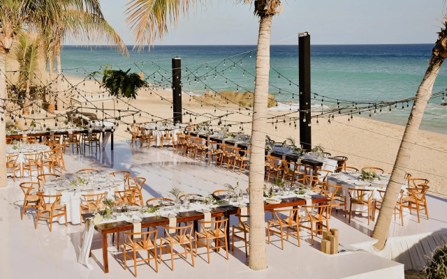 Mar del Cabo By Velas Resorts