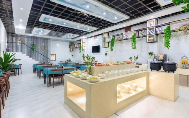 Yiwu Yuejia Business Hotel