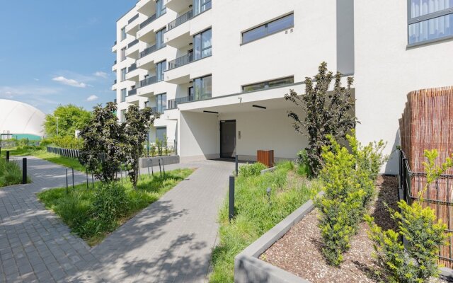 Lopianowa Apartment Warsaw by Renters