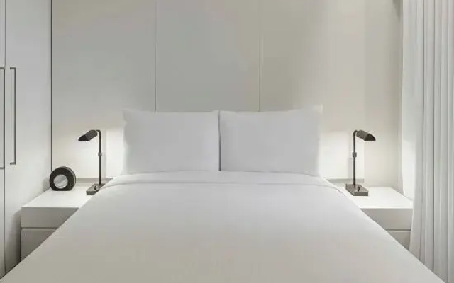 Adge Hotel & Residence