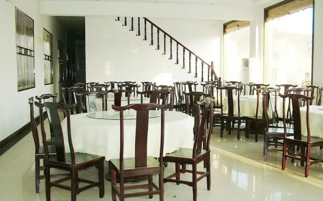 Yuntai Mount Longfeng Villa