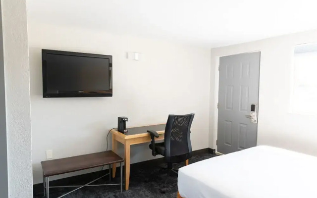 Econo Inn