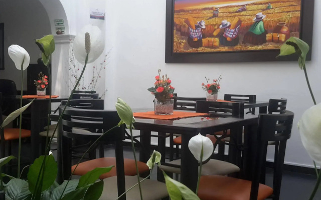 Central House Hotel