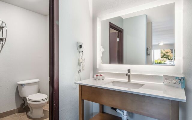 Shilo Inn Suites Salmon Creek