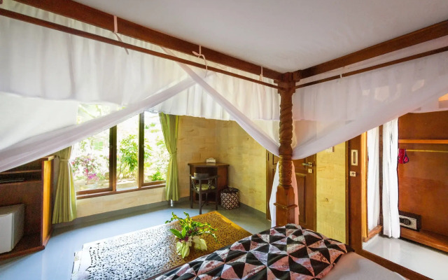 Amed Harmony Cafe and Bungalows