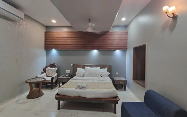 Hotel Maharaja