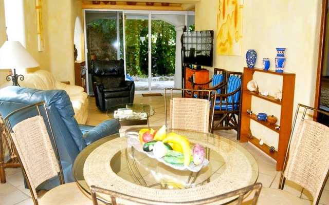 Natz Ti Ha Mexican Style Dowtown Condos