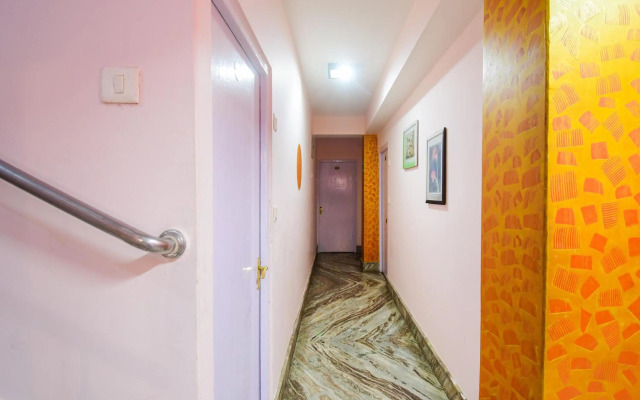 Capital O 89403 Hotel Twins Peak