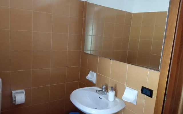 Supercentral one room flat, 16 min to Bergamo airport