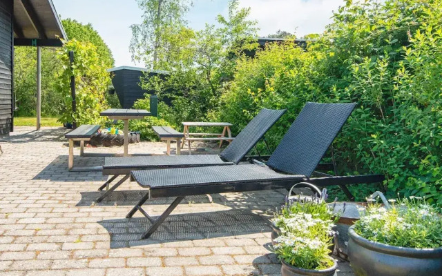 8 Person Holiday Home in Glesborg