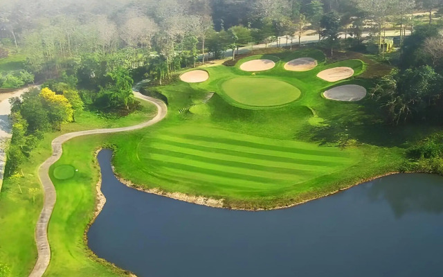 Gassan Khuntan Golf and Resort