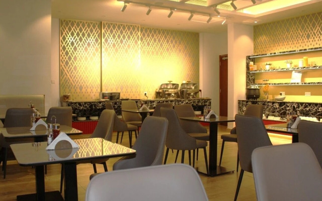 Muscat Express Hotel