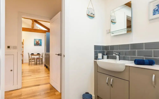 Beautiful 2 Bedroom Barn in Cerney Wick