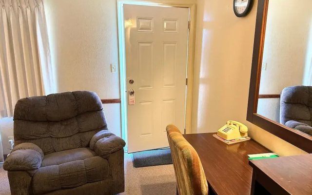 Westerner Motel