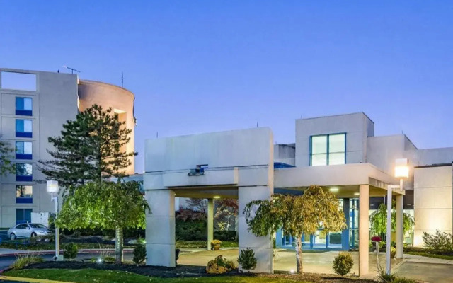 Delta Hotels by Marriott Toledo