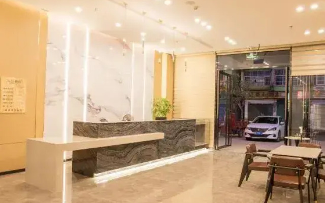 Junhai Business Hotel