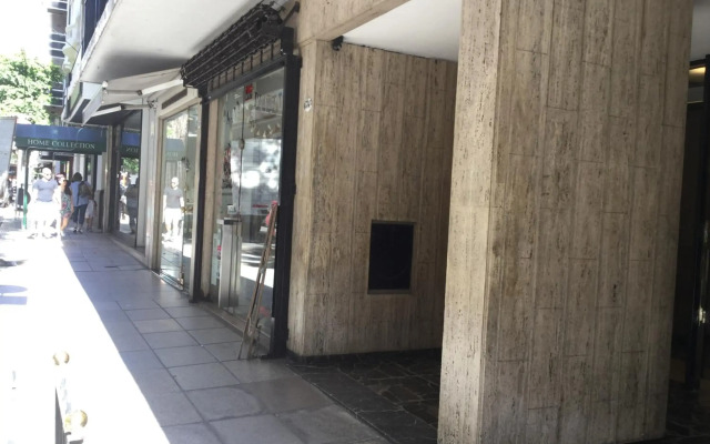 Apartment in Recoleta Buenos Aires next to an Embassy