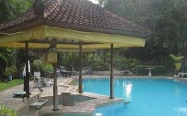 Angsoka Hotel