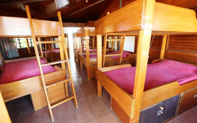 Beachcomber Island Resort