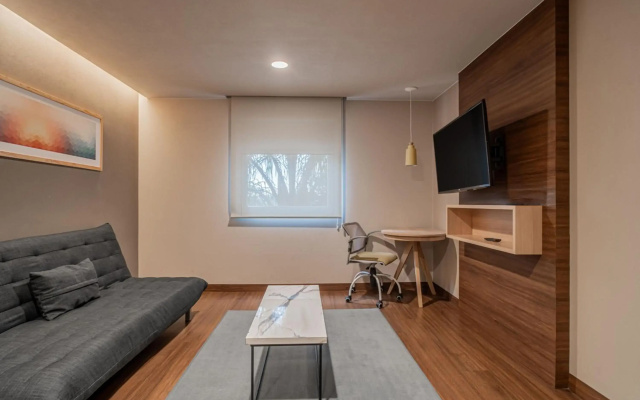 City Express Suites by Marriott Querétaro