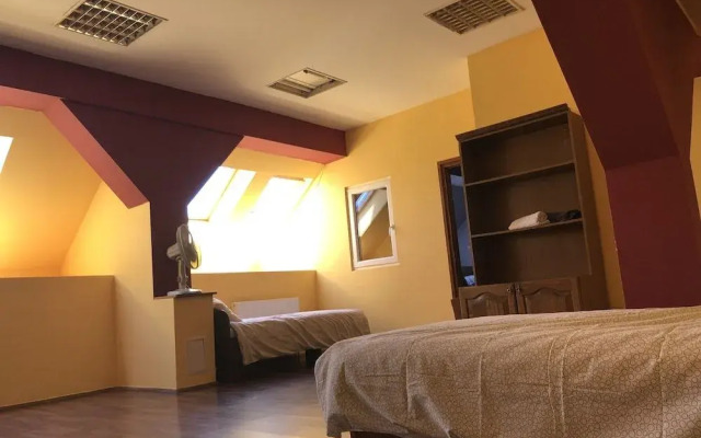 Konvoj szálló