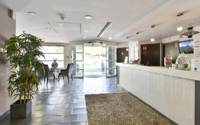 Zenitude Hôtel-Résidences Le Cannet