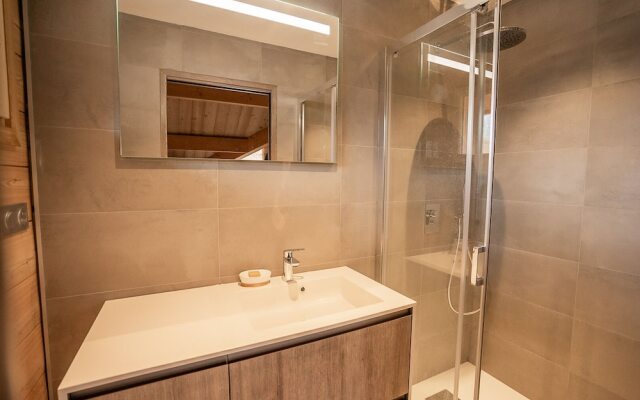 Chalet La Cime Des Peyrons 1