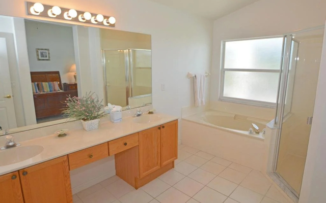 15405BVD Bay Vista Place 3 Br villa by RedAwning