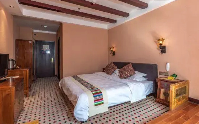 Qizheng Padma Chumig Garden Hotel (Nyingchi)
