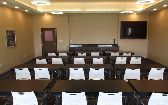 Best Western Premier Liberty Inn & Suites