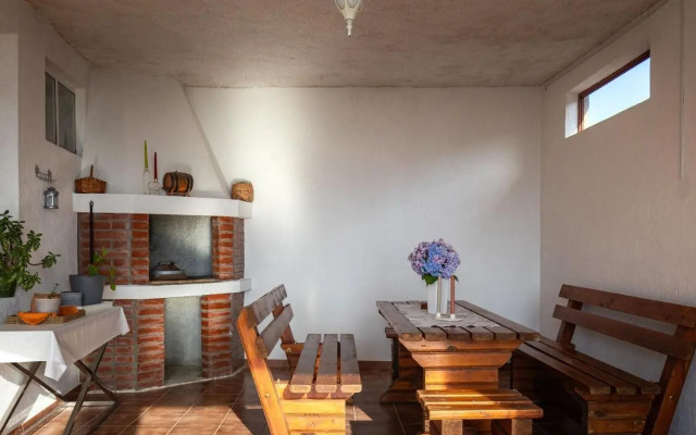 Apartment Source With Private Pool