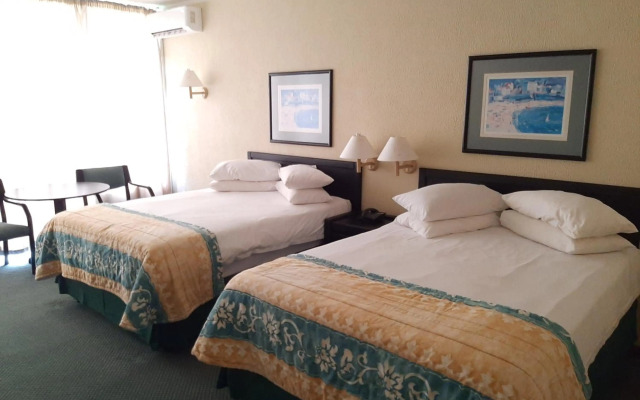 Wilderness Beach Hotel