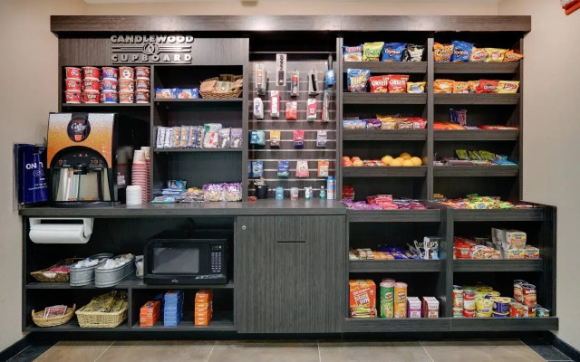 Candlewood Suites Salina by IHG