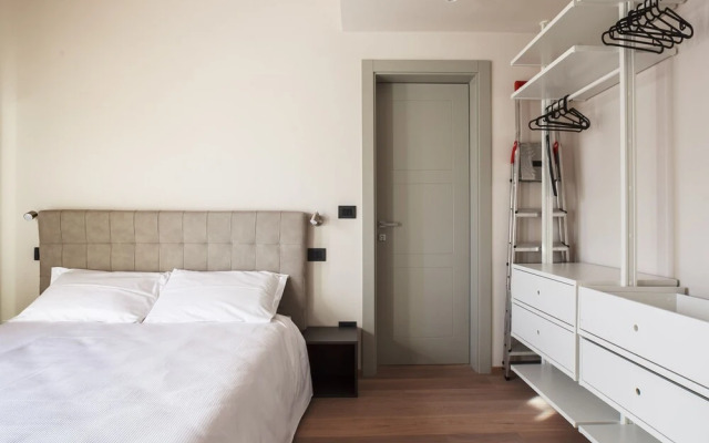Sant'orsola Suites Apartments