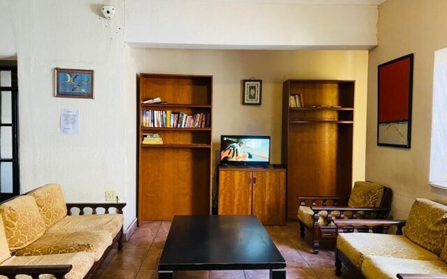 Rosebank Boarding Hostel