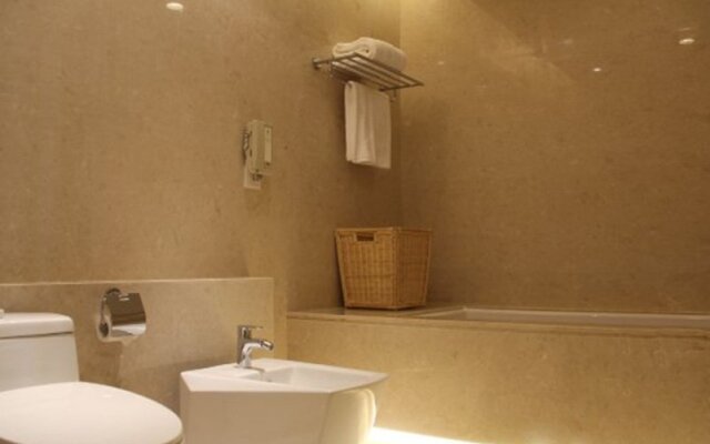 Yu Lin Petroleum Hotel