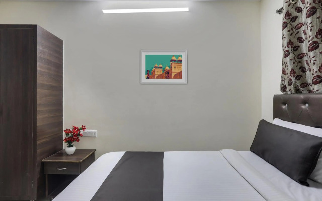 Collection O 3169 Hotel Lotus Grand