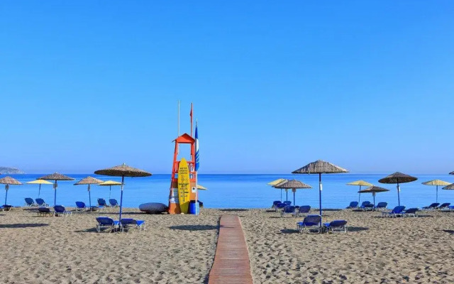 Santa Marina Beach