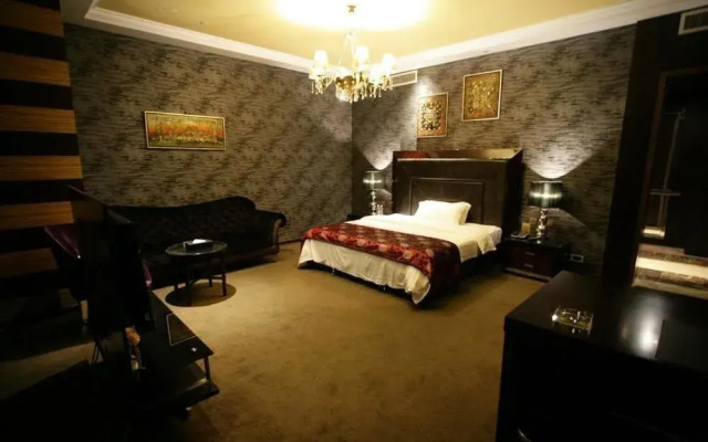 Jingyi Hotel