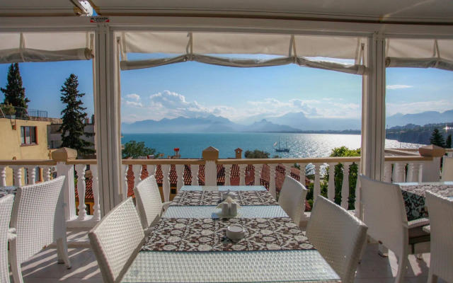 Bacchus Pension