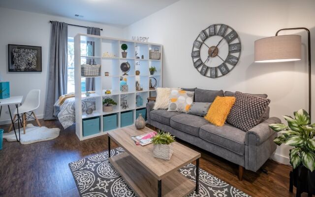 Church Hill District Condos by Barsala