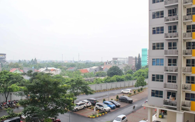 Comfort 2BR at Springlake Summarecon Bekasi Apartment