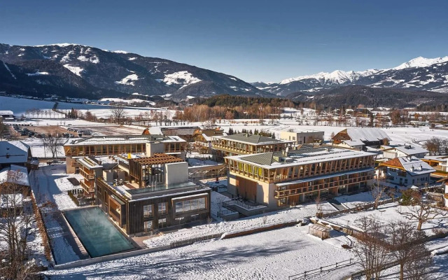 Falkensteiner Hotel Kronplatz - The Leading Hotels of the World