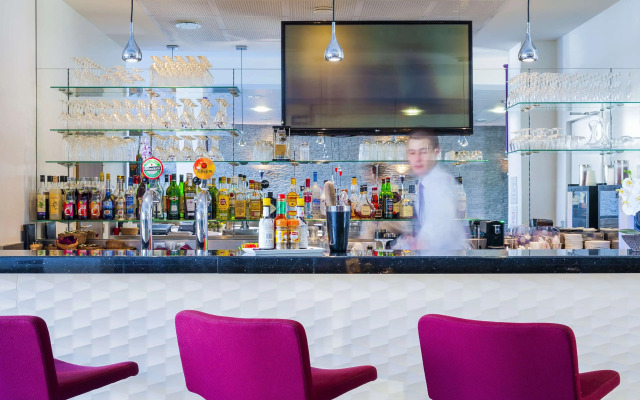 Best Western Plus Paris Velizy