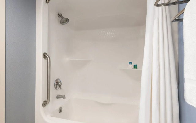 Holiday Inn Express Cambridge by IHG