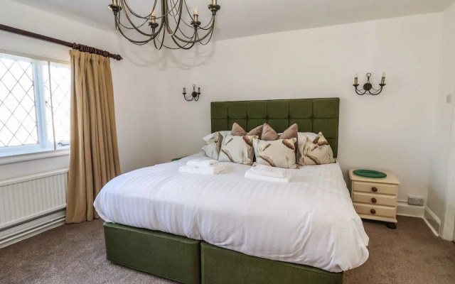 Old Roost Farmhouse